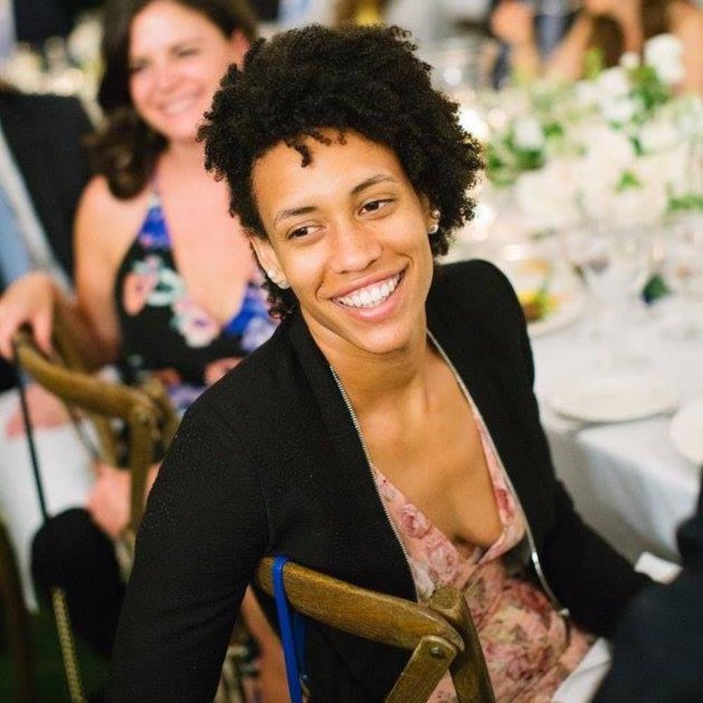 Meet your Posher, Kara